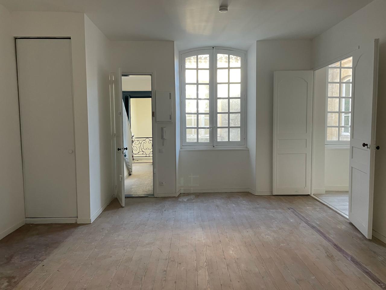 Bureau Bordeaux 103m² Vente bureau Bordeaux Gironde OVBUR2206750 1